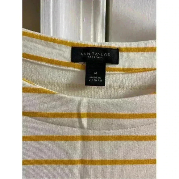 ANNE TAYLOR - off white mustard striped soft top, medium - Picture 4 of 5